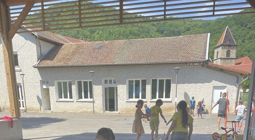 Ecole St Pierre - APPRIEU