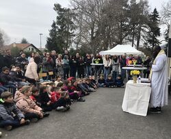 B&eacute;n&eacute;diction des nouveaux locaux de l'&eacute;cole Les Tulipiers &agrave; Chabons