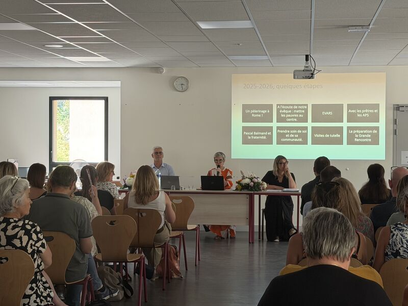 Derni&egrave;re r&eacute;union des chefs d'&eacute;tablissement de l'ann&eacute;e scolaire